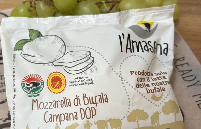 Mozzarella di Bufala Campana D.O.P.